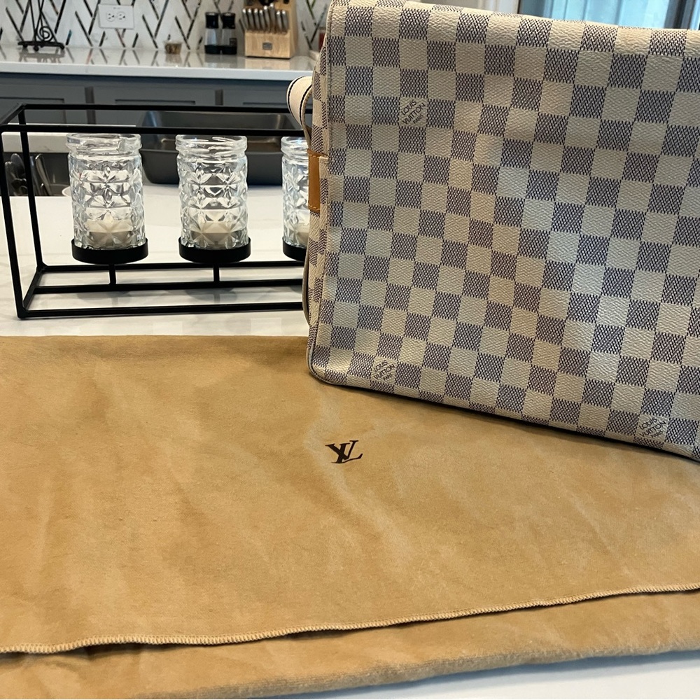 LV bag for sale